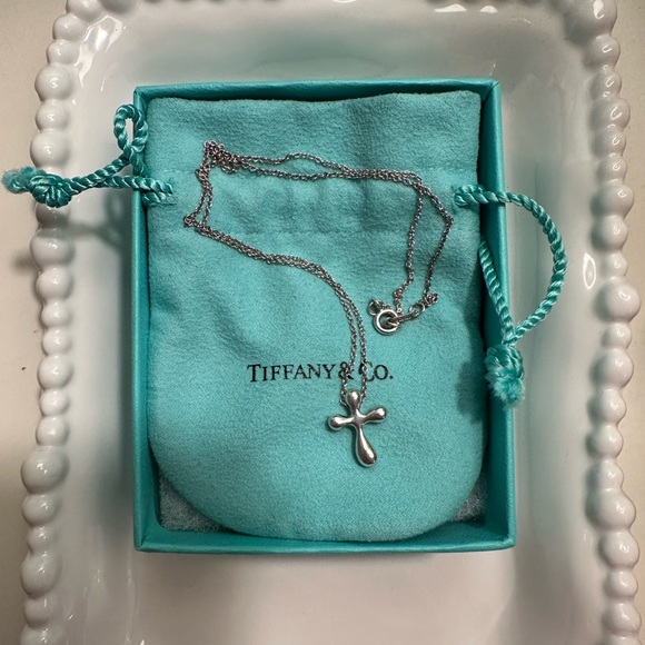 Tiffany Cross Pendant Necklace - Elsa Peretti - Picture 1 of 10